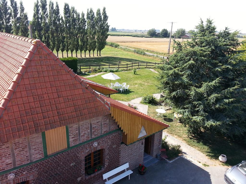 Gite De La Ferme Des Crins Blancs Villa Hazebrouck Ruang foto