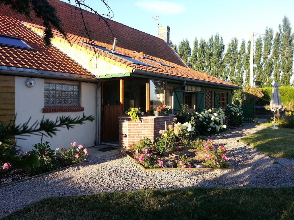 Gite De La Ferme Des Crins Blancs Villa Hazebrouck Bagian luar foto